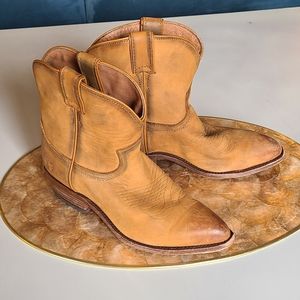 Frye Size 38 Billy Short Western Boots Cognac Leather Gently Worn